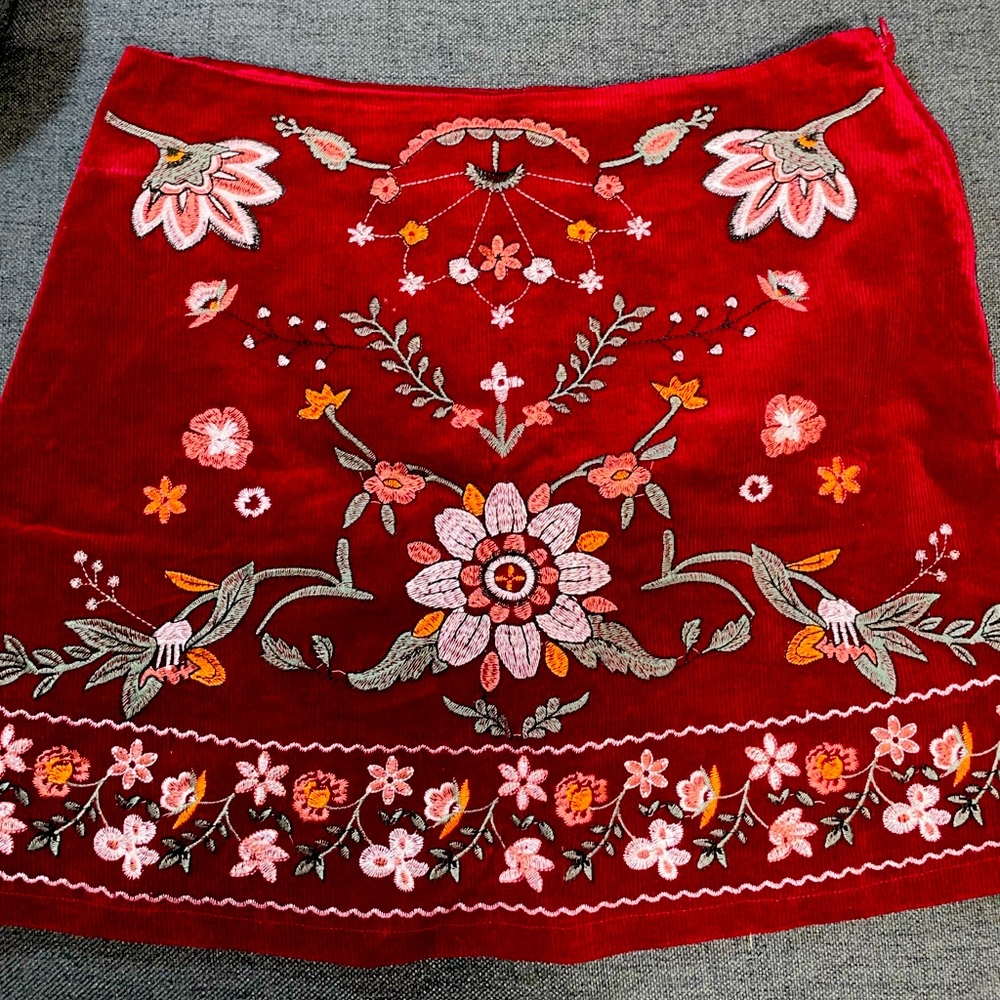 PENDING embroidered boho mini skirt